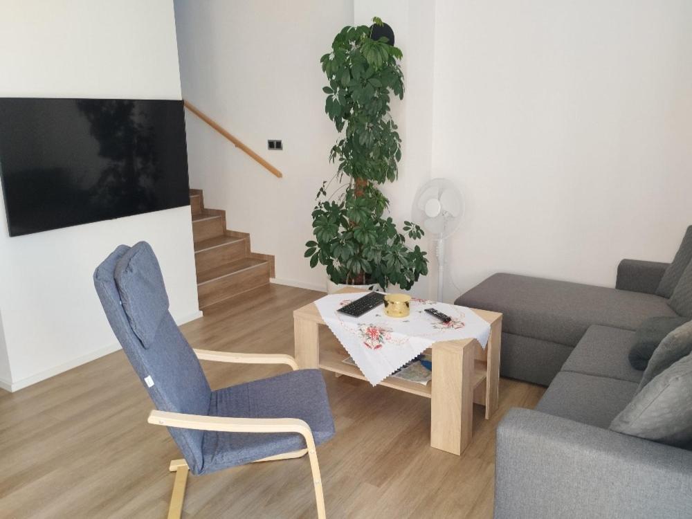Apartman Dasa 弗林布尔克 外观 照片
